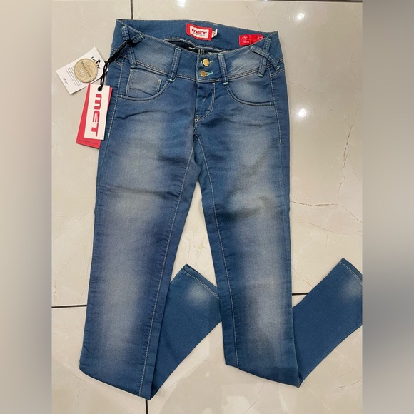 NWT MET low rise skinny jeans - Picture 1 of 13